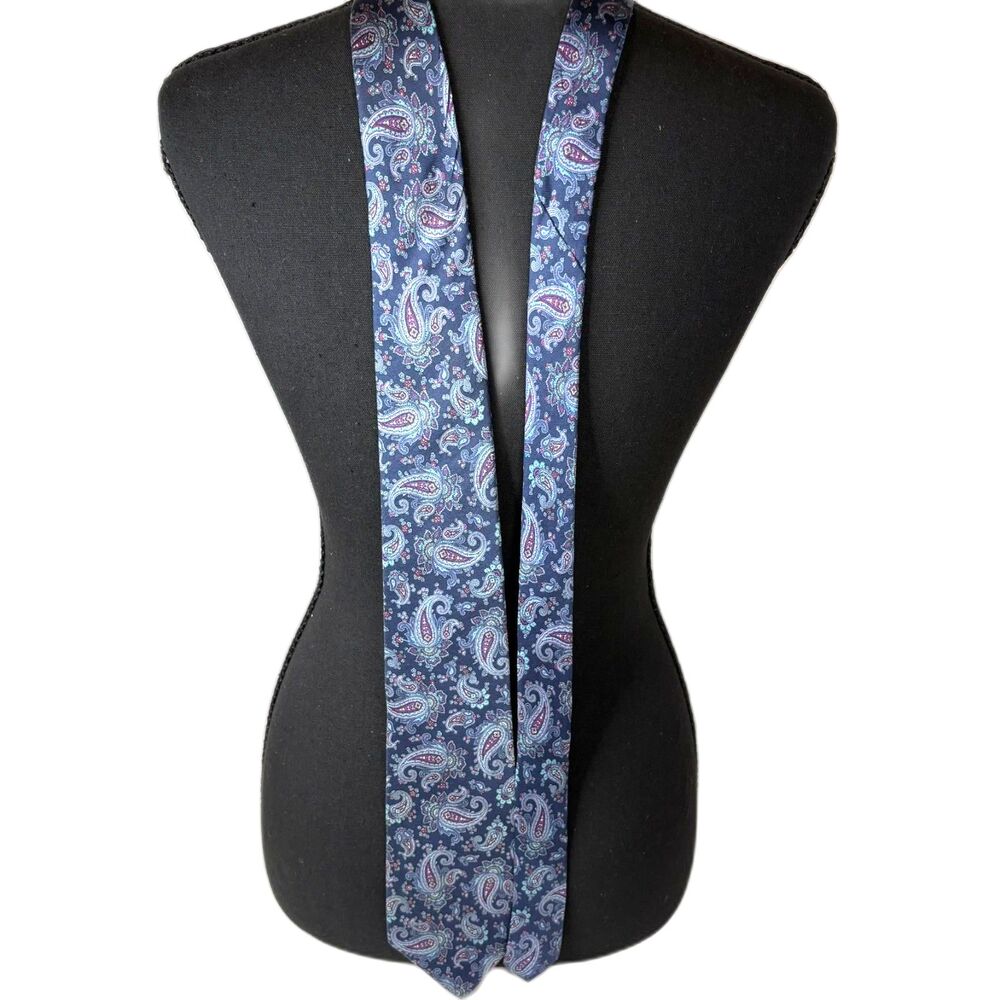 Vintage Oakton Ltd. Blue & Red Paisley Silk Men’s Classic Neck Tie Made in USA